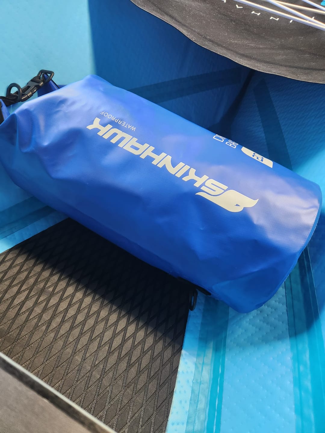 Customer photo review of SKINHAWK Dry Bag 10 L / 20 L / 30 L wasserdichte Tasche