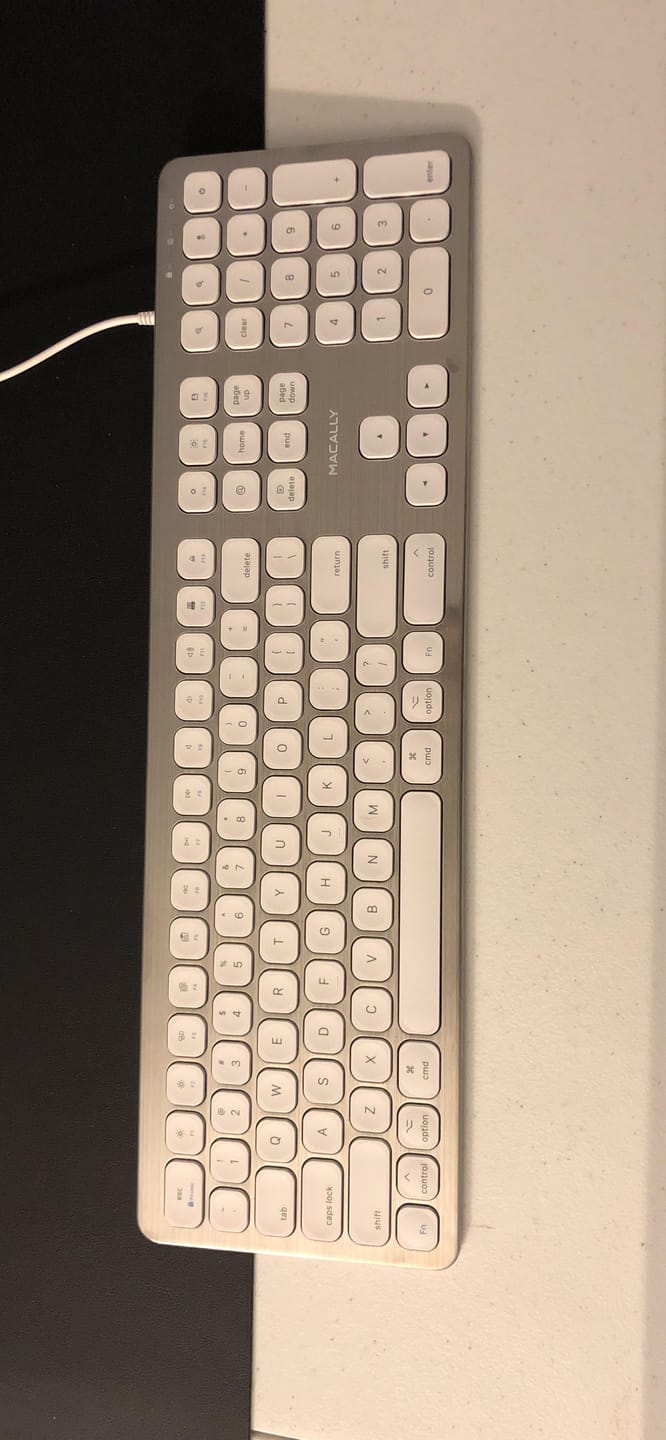 Customer photo review of USB Keyboard | USB Hub for Mac / PC