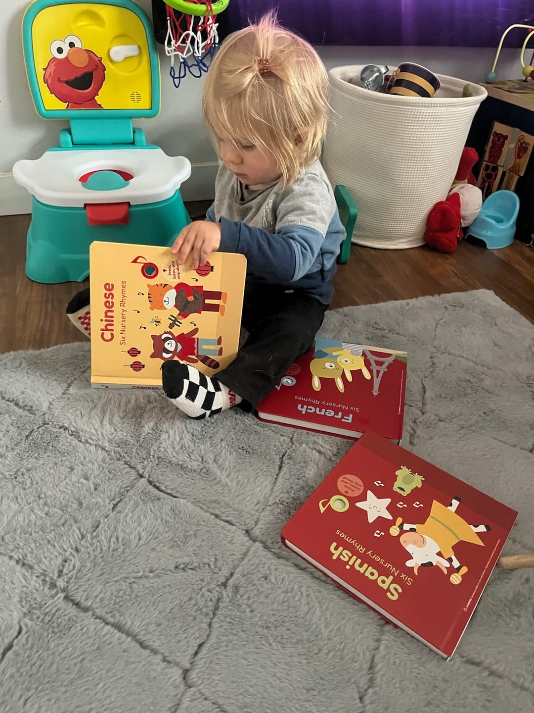 Customer photo review of Chinese Nursery Rhymes