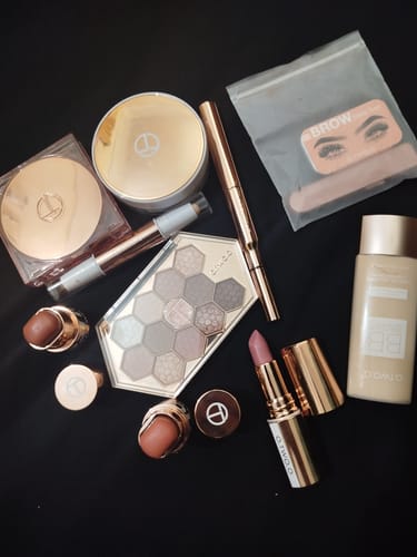 Customer photo review of O.TWO.O LOOSE POWDER