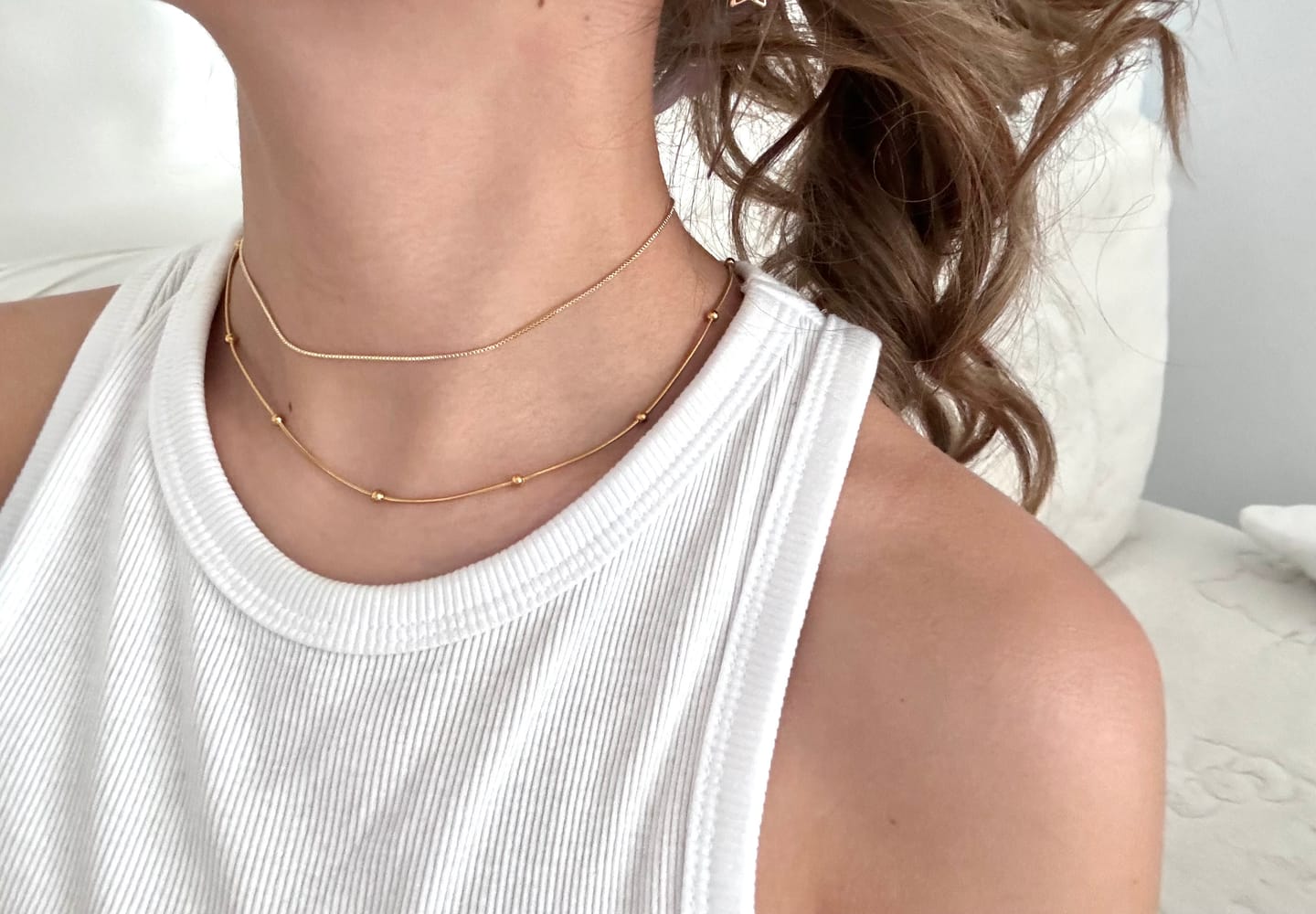 Customer photo review of Collar Dorado Con Bolitas