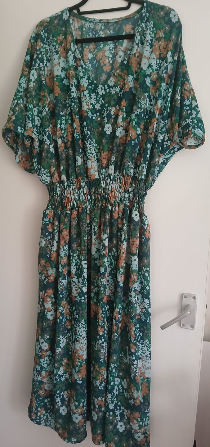 Customer photo review of Blossoming Flowers Polyester Crepe Fabric