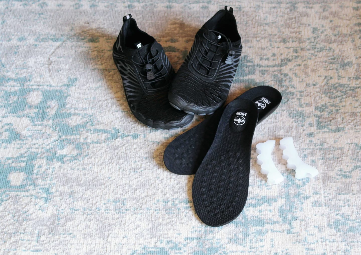 Customer photo review of HIKE® Orthopedic Soles - Pain relieving and shock absorbing foot pads