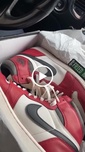 Customer video review of Air Jordan 1 Retro High OG 'Chicago Lost & Found'