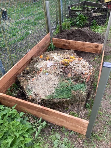 Customer photo review of Aluminium Eckprofil für Hochbeet ErnteMAXX erhältlich in 3 Höhen