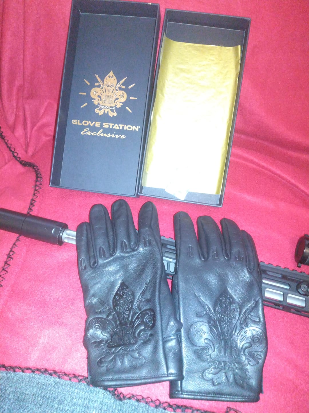 Customer photo review of Black Rambo Exclusive Tactical Gloves
