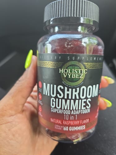 Customer photo review of Mushroom Gummies 10 in 1 Superfood Gummy