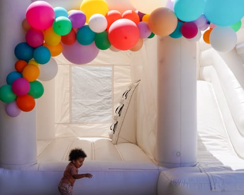 Customer photo review of It's My Birthday Balloon Garland Kit