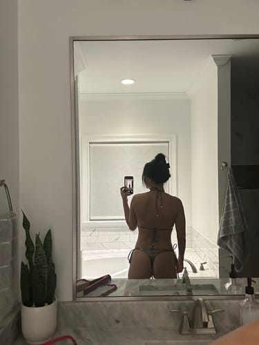 Customer photo review of NOVA THONG BOTTOMS - GLITTER BLACK