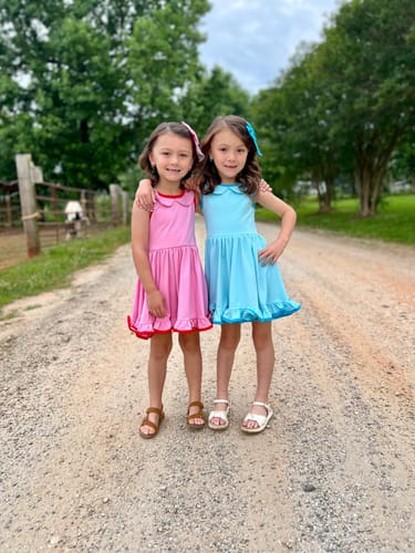 Customer photo review of Color Huggies