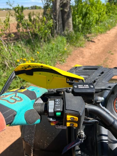 Customer photo review of Brake reservoir lid Can-Am