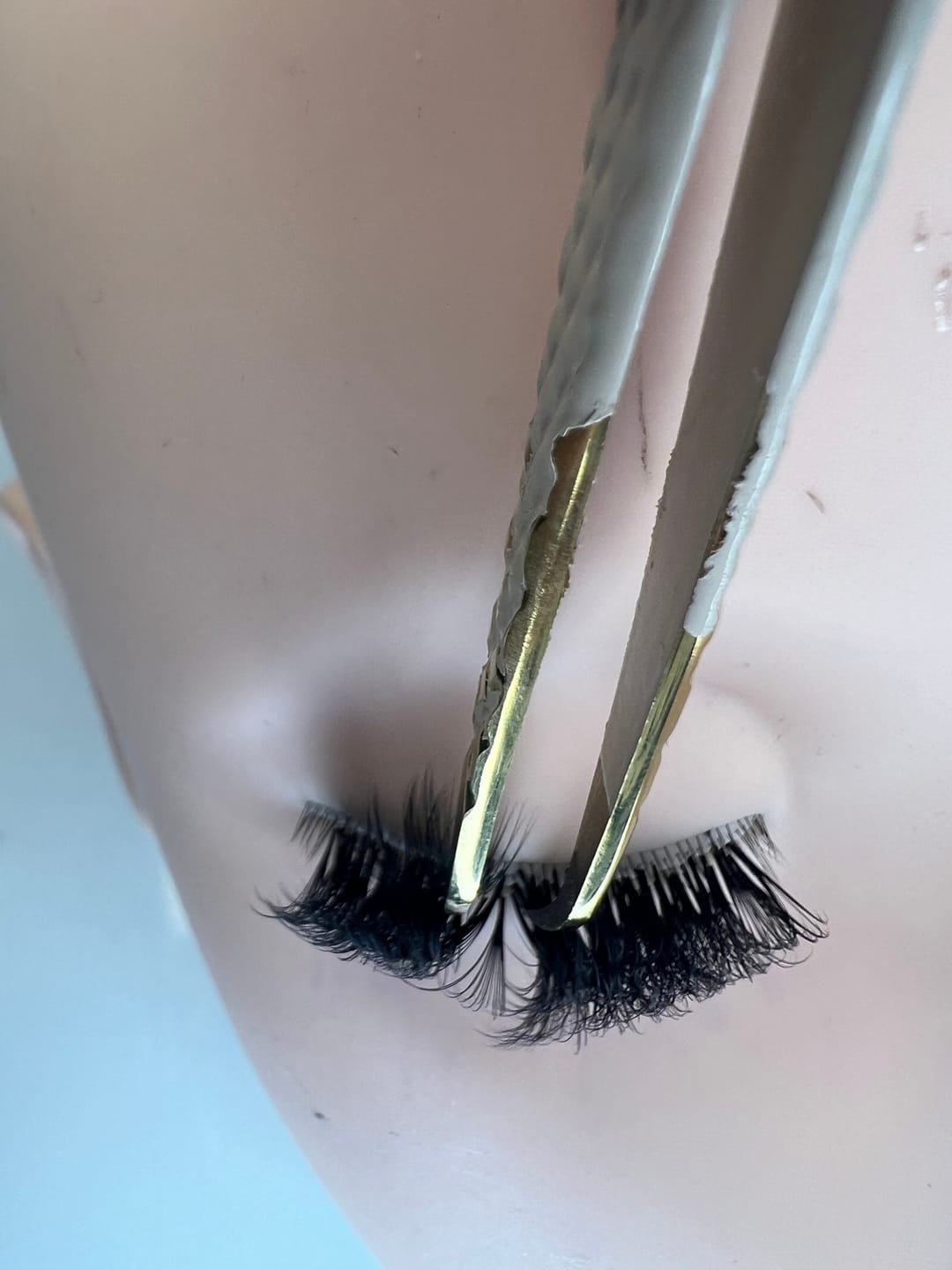 Customer photo review of Extra Strong - Lash Extension Glue CA95131