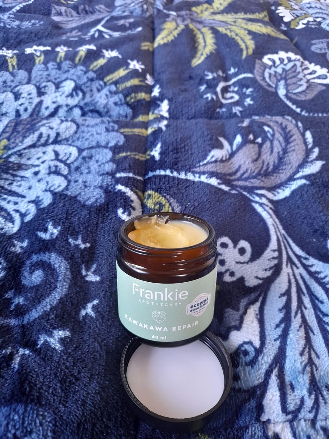 Customer photo review of Kawakawa Repair Balm - Winner, Best SOS/Healing Balm 2024