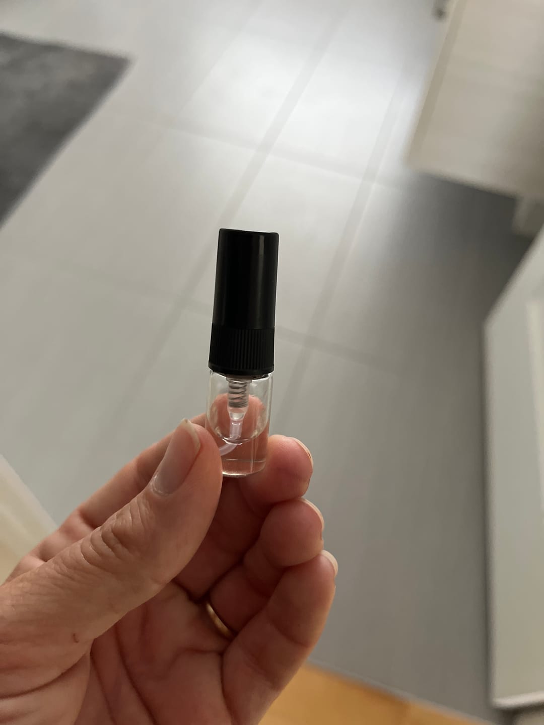 Customer photo review of L'Eau de parfum Égérie - 50 sprays format découverte