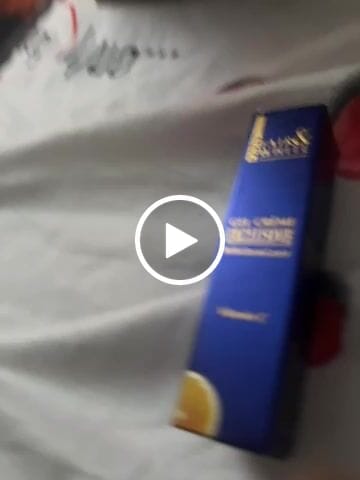 Customer video review of Fair and White Exclusive Gel Cream With Vitamin C 30ml