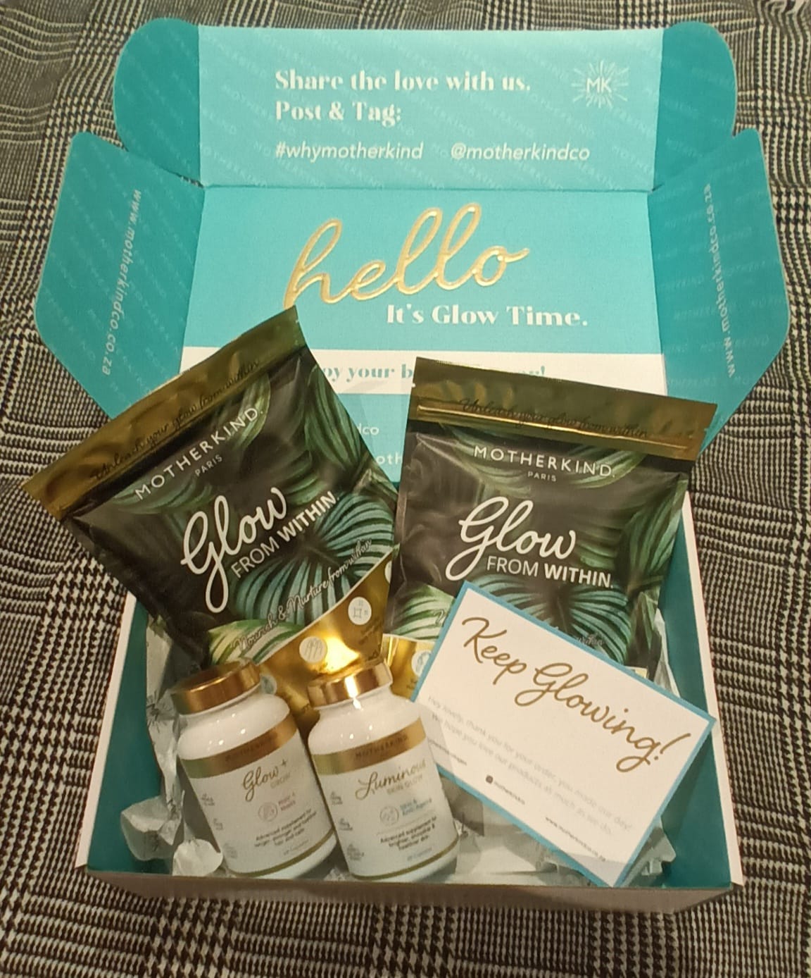 Customer photo review of Glow Beauty Bundle