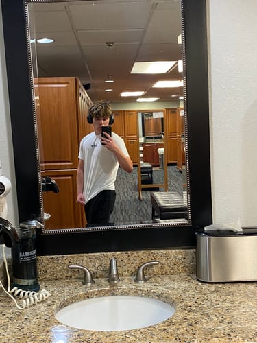 Customer photo review of Joshua 1:9 Performance Tee