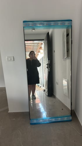 Customer photo review of דלת מראה להסתרת ארון חשמל
