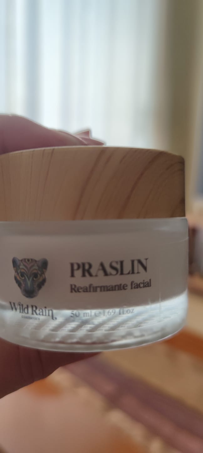 Customer photo review of Reafirmante facial antiedad Praslin