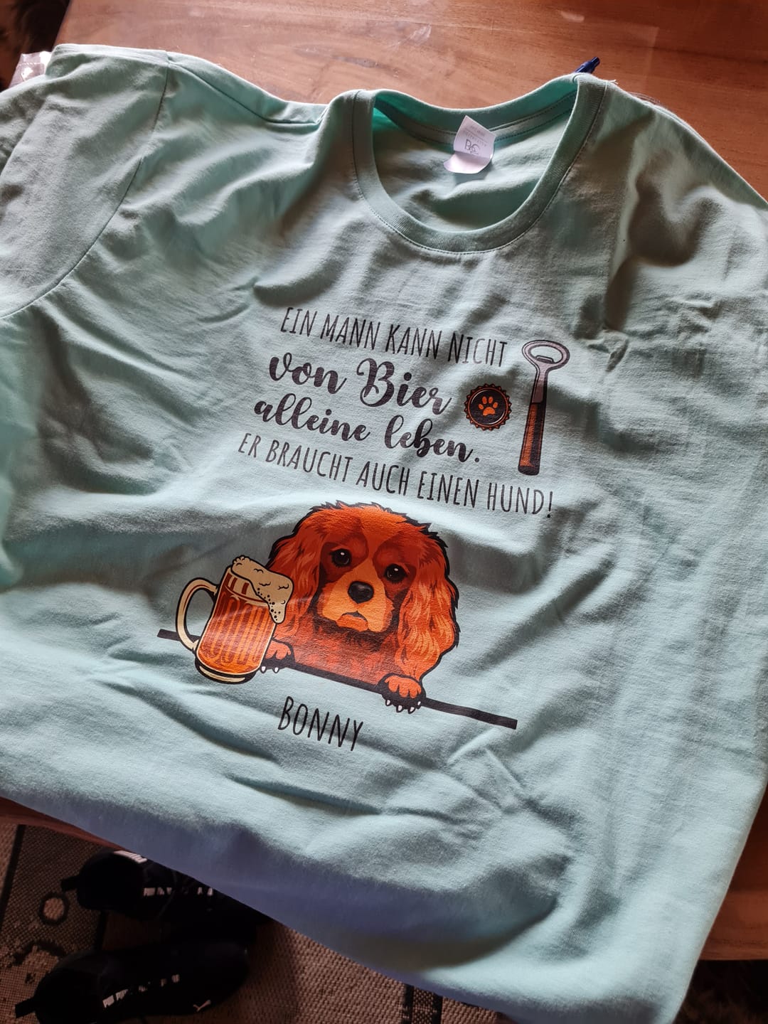 Customer photo review of Bier & Wuff - Individuelles T-Shirt