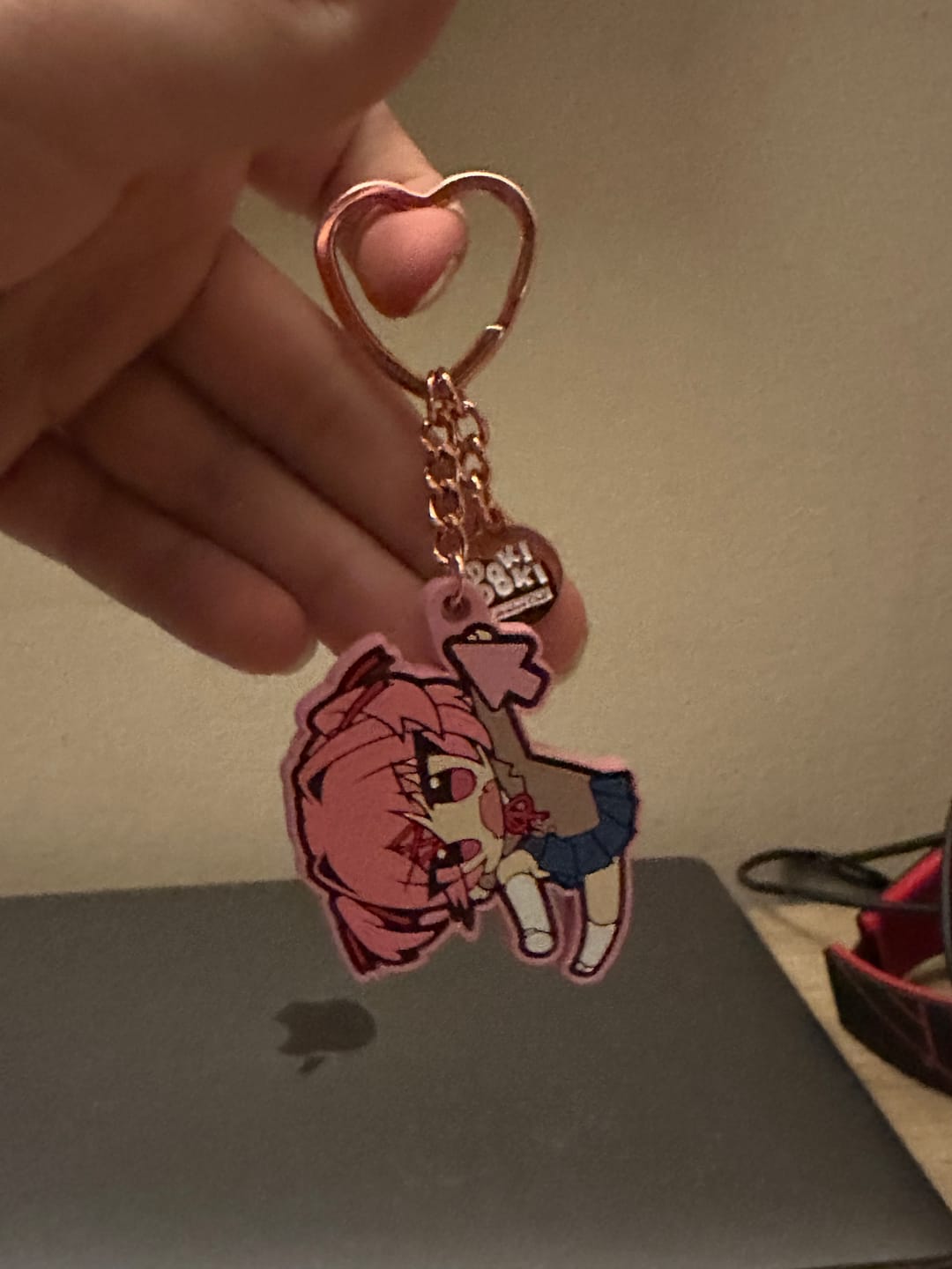Customer photo review of Doki Doki Literature Club - Natsuki Mouse Pointer Rubber Keychain