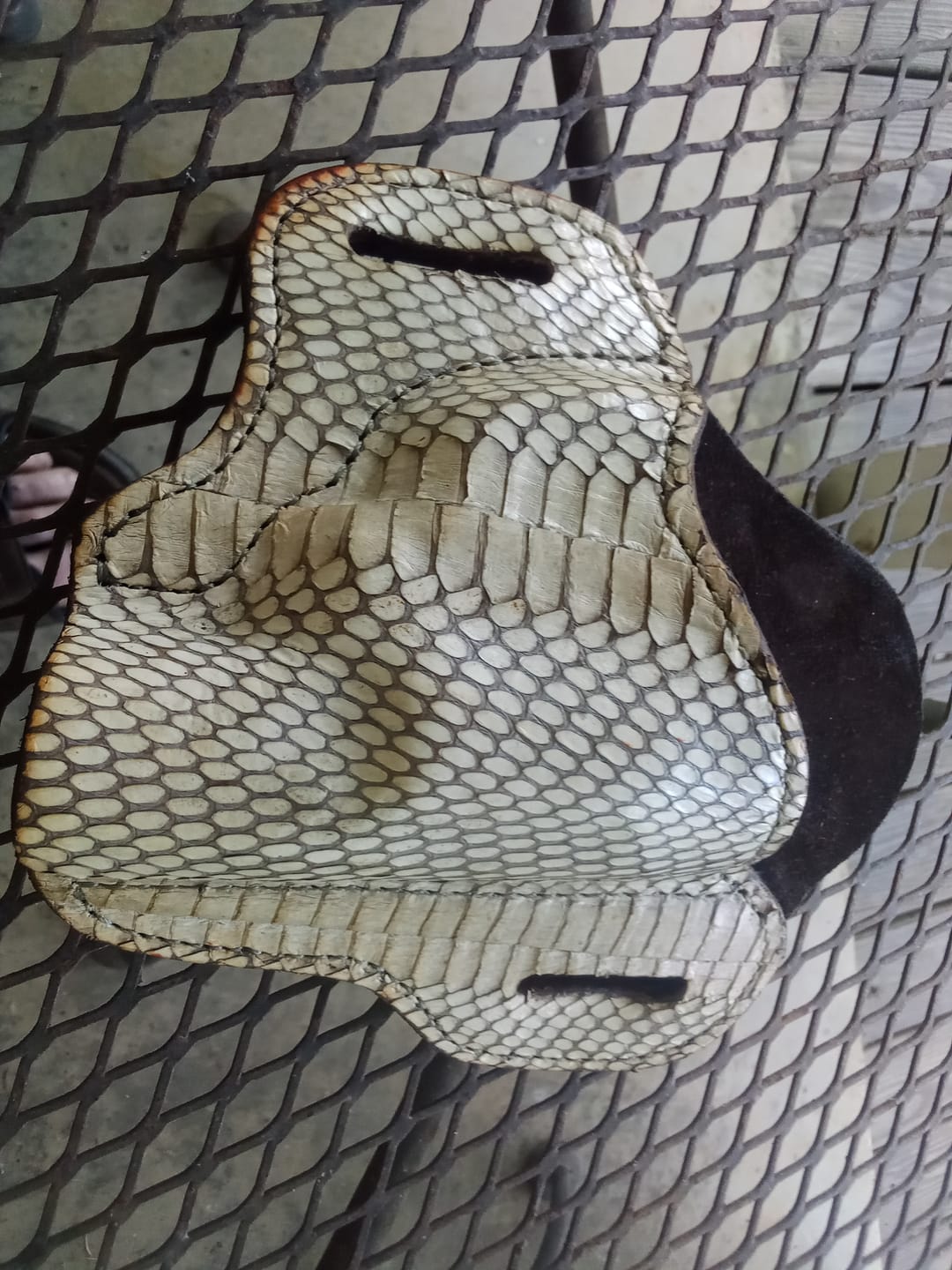 Customer photo review of Head-On Cobra Hide
