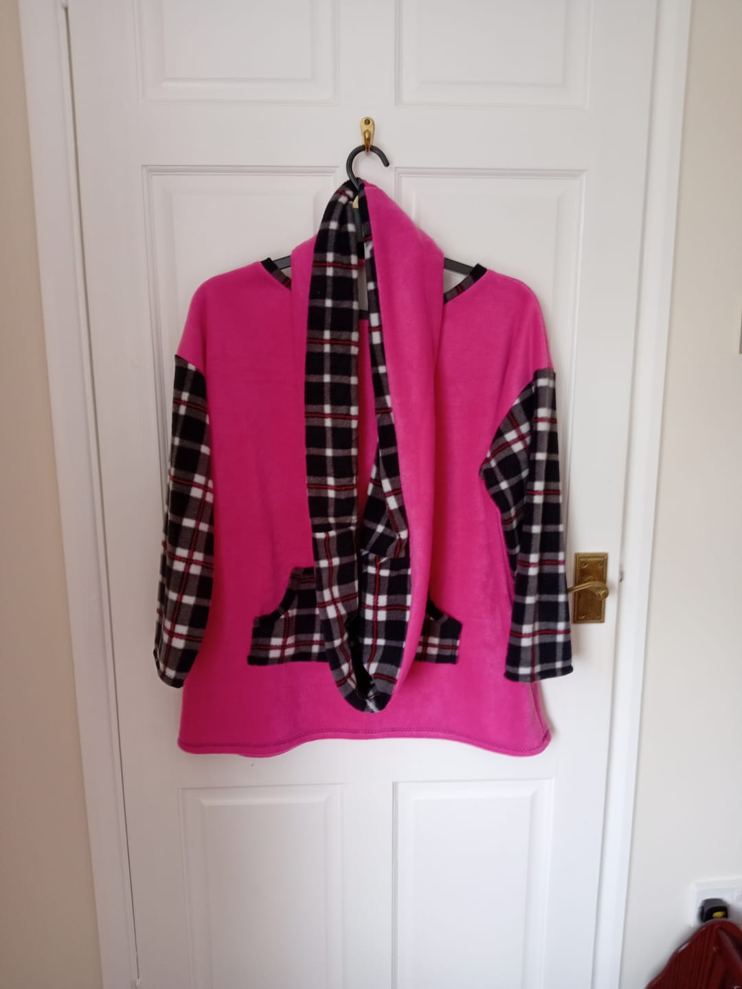 Customer photo review of Plain Fleece/Sweatshirt Remnants