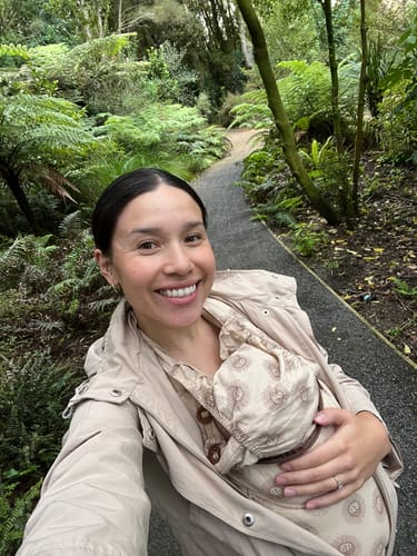 Customer photo review of Le Soleil II Baby Carrier
