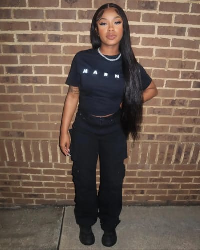 Customer photo review of (Super Deal)30inch 5x5 HD Lace Wear Go Glueless Bone Straight Hair Body Wave Wig