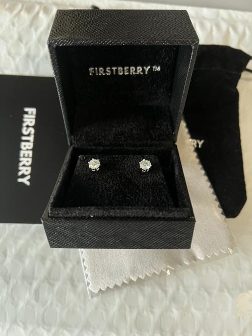 Customer photo review of Round Solitaire Stud Earrings - 6 Prongs - Moissanite