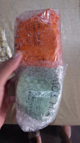 Customer photo review of Compressed Bath Towel Skin-Friendly Disposable Thickened Large Bath Towels For Travel