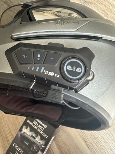 Customer photo review of Motarcom - L'intercom moto haut de gamme et abordable