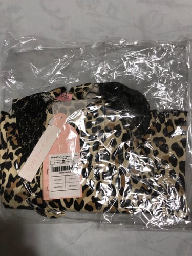 Customer photo review of Leopard قميص حريمي بزراير