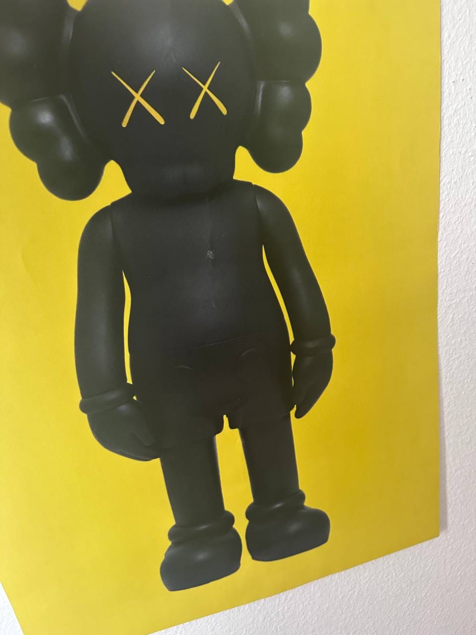 Customer photo review of Black&Yellow - Kaws - Poster