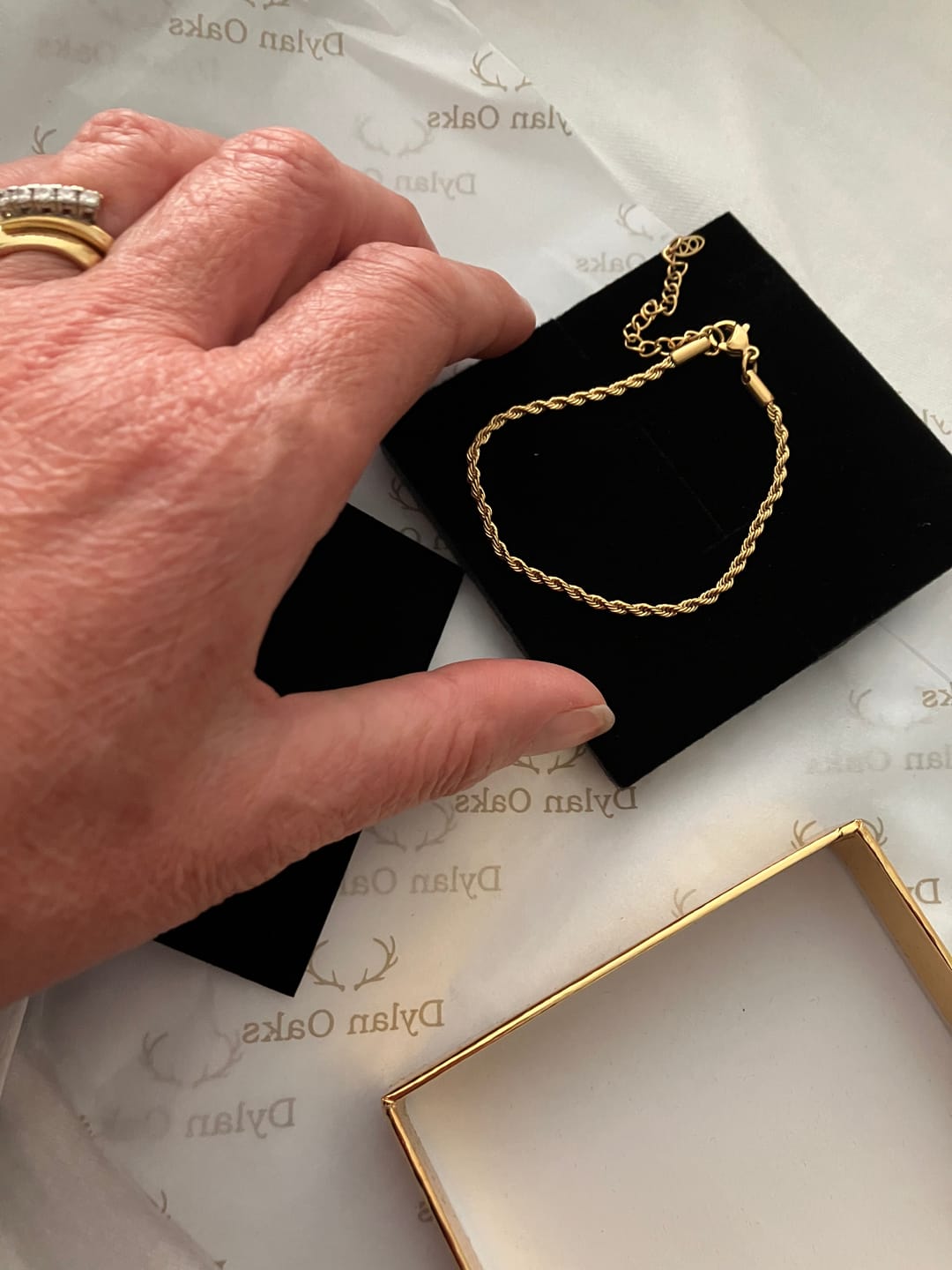 Customer photo review of Rope Chain Bracelet in Gold