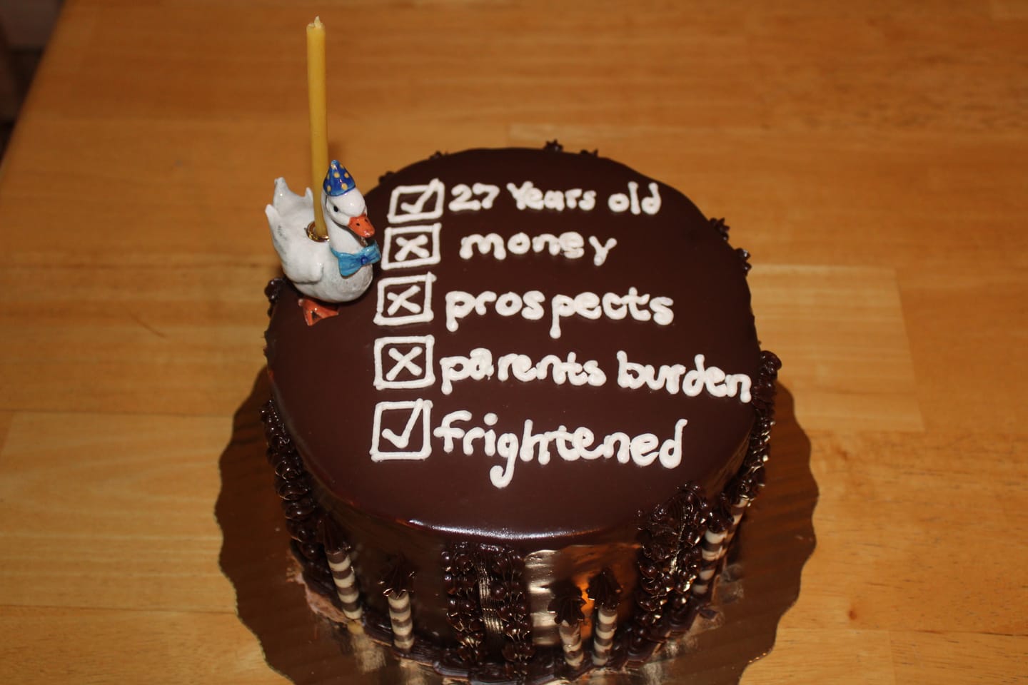 Customer photo review of Goose Porcelain Cake Topper