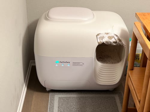 Customer photo review of Self-Cleaning Litter Box