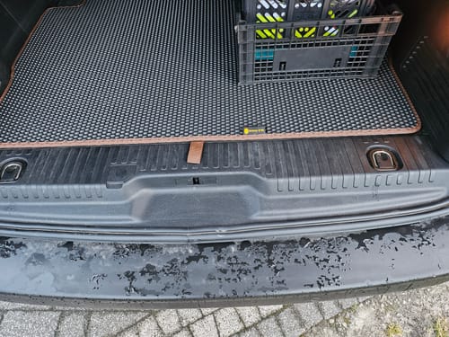 Customer photo review of Dywaniki samochodowe - Van - Bagażnik