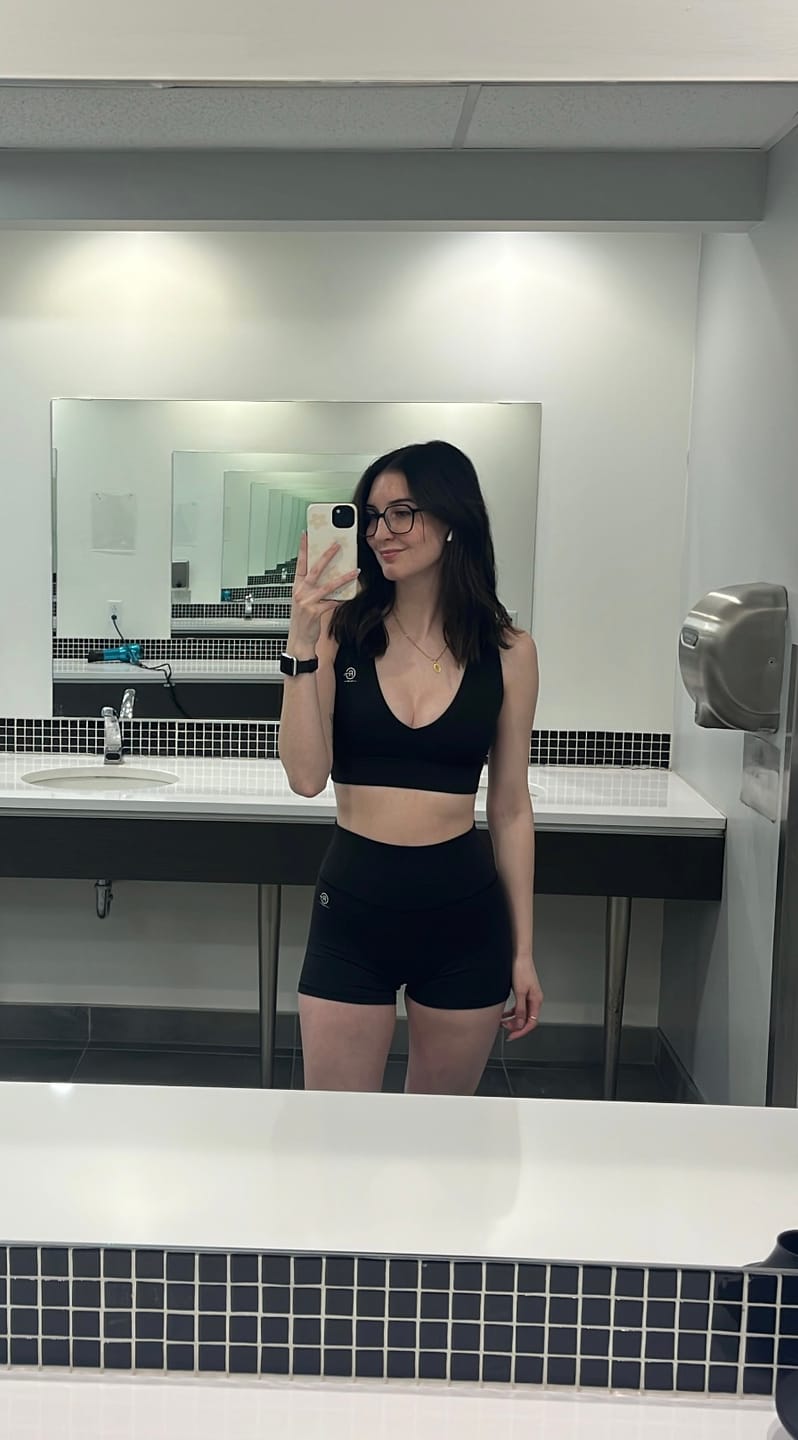 Customer photo review of Styleflex Shorts Leggings