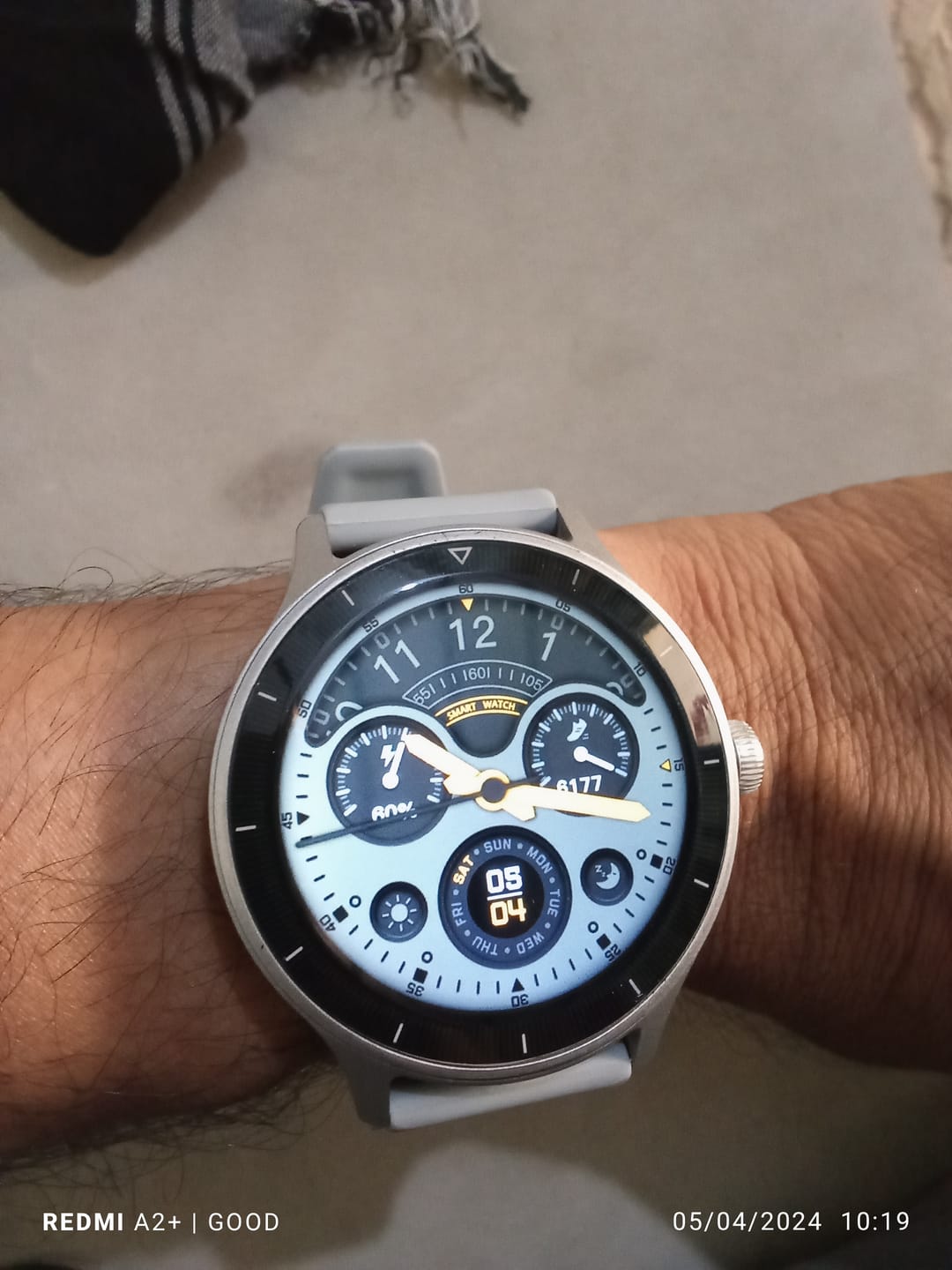 Customer photo review of SVESTON LEGEND SMARTWATCH