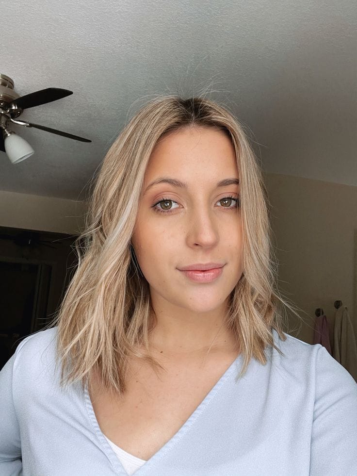 Customer photo review of Complexion Fix Concealer