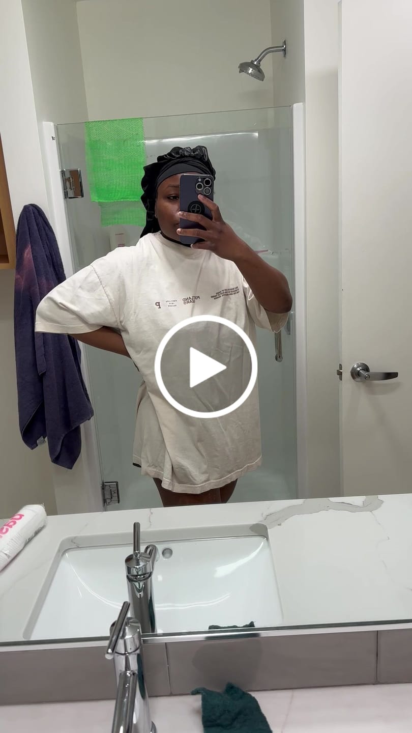 Customer video review of All-American Slogan Tee - Cream