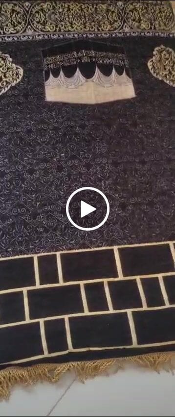 Customer video review of Memory Foam Portable Prayer Mat