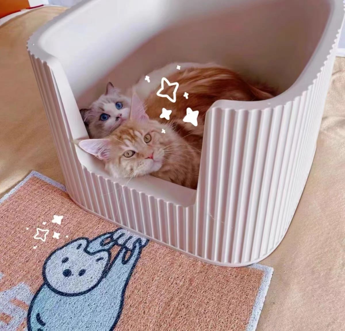 Customer photo review of Michu XXL Coral, BoBa & Sage Deluxe Cat Litter Box - Spacious Design