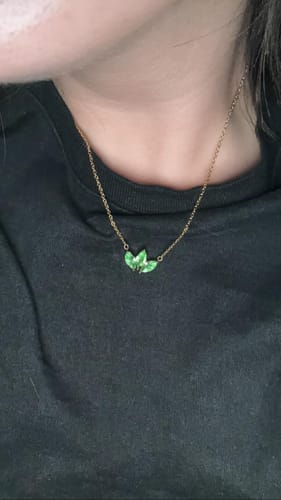 Customer photo review of Lotus Halskette | 18K vergoldet