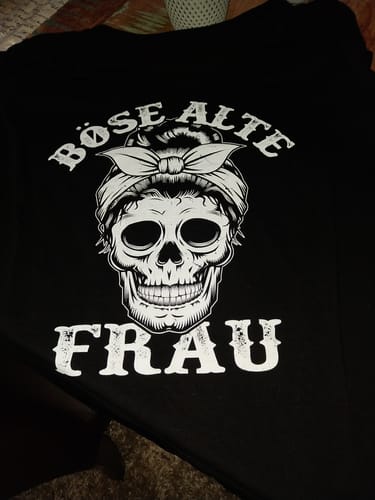 Customer photo review of Böse alte Frau - Damen T-Shirt