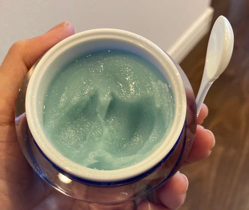 千登勢 review of エクスフォリエーティングポリッシュ image 1 out of 1