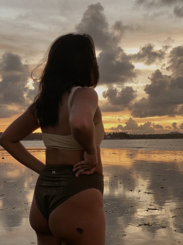 Customer photo review of Palmyra Bikini Bottom