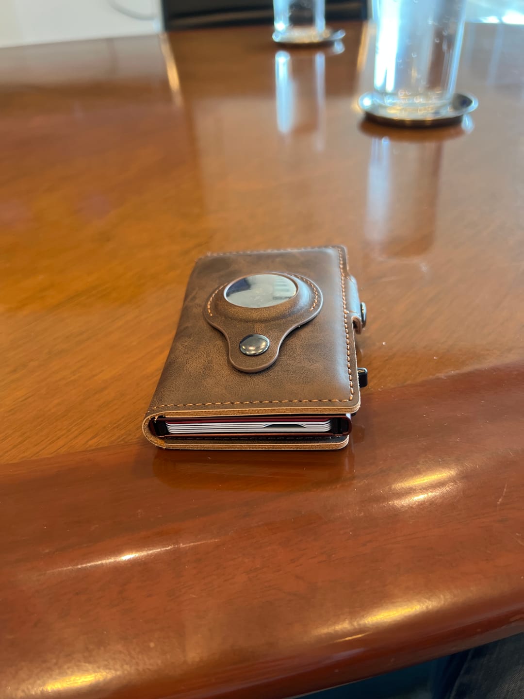 Customer photo review of Billetera Modelo AirTag