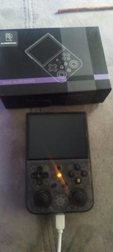 Reseña con foto de un cliente sobre Consola de videojuegos RetroGamer® EGO PREMIUM
